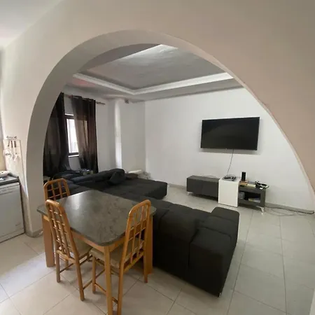 Three Bedroom With Jacuzzi